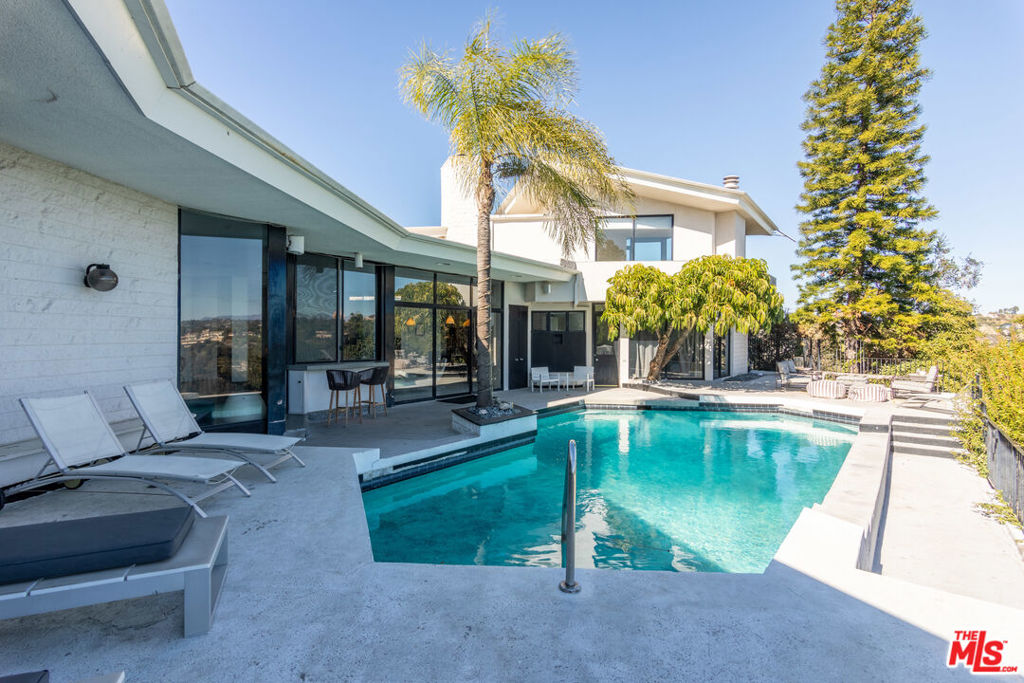 960 Stradella Road, Los Angeles, California 90077 home-pic-4