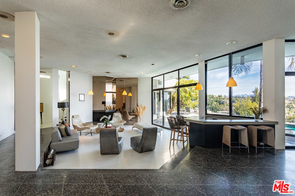 960 Stradella Road, Los Angeles, California 90077 home-pic-8