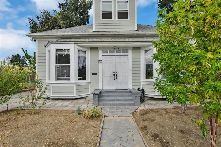 31 Northumberland Avenue, Redwood City, California 94063