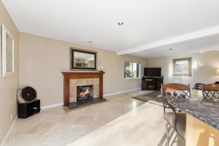 2285 Glenbrook Ave Camarillo-12