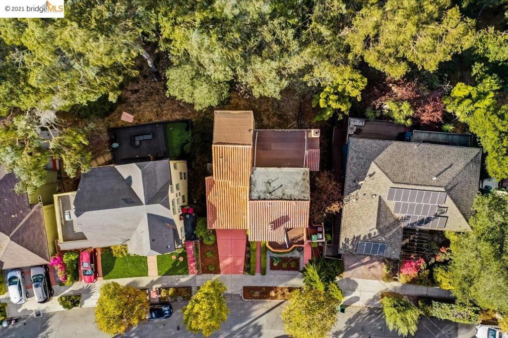 882 Alma Pl, Oakland, California 94610 home-pic-32
