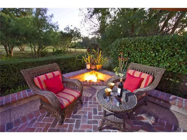 7031 Calle Portone, Rancho Santa Fe, California 92091
