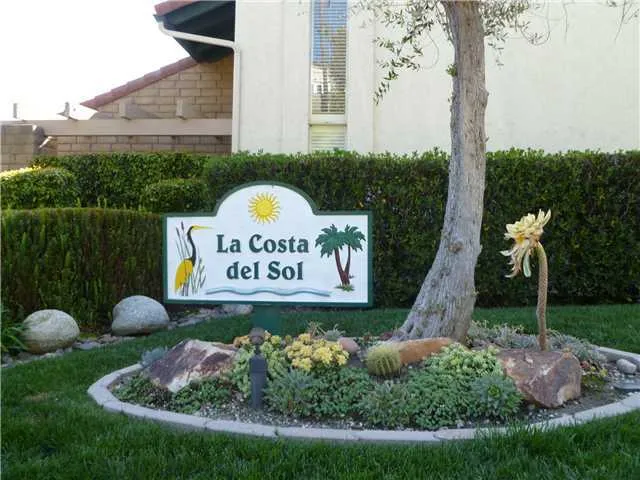 2349 Caringa Way 1, Carlsbad, California 92009