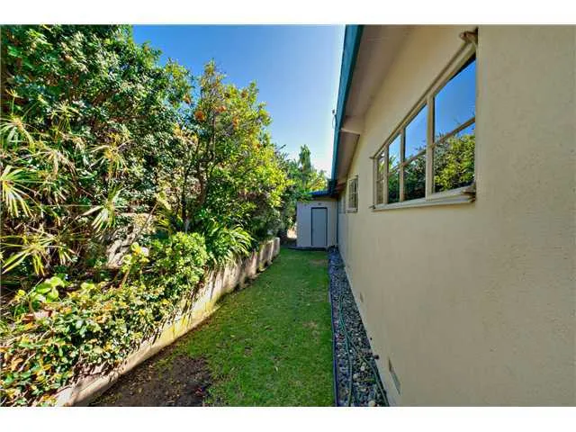 1212 Santa Fe Drive, Encinitas, California 92024