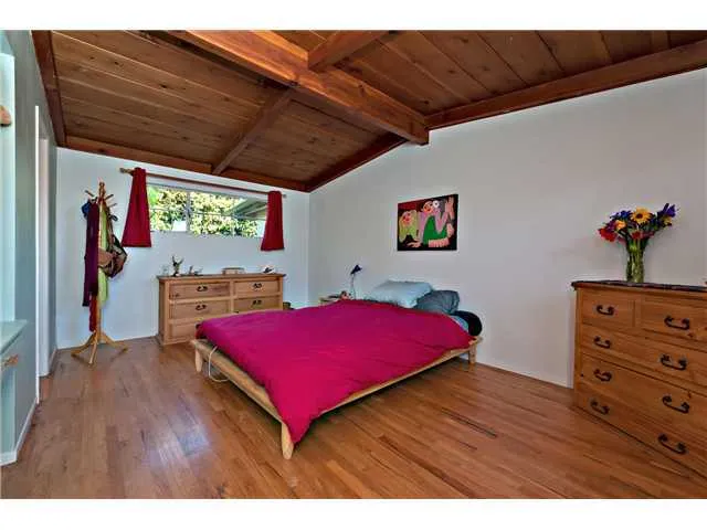 1212 Santa Fe Drive, Encinitas, California 92024