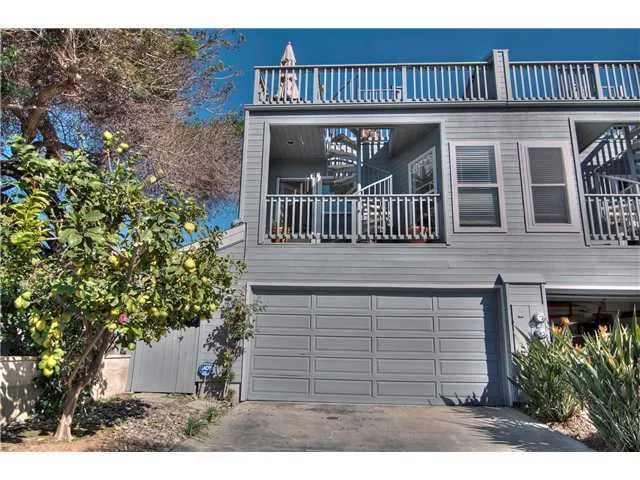 2126 Montgomery Avenue, Cardiff By The Sea, California 92007