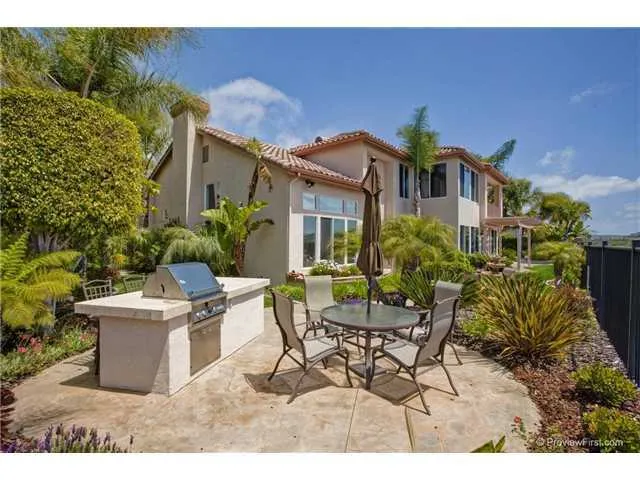 6245 Paseo Alta Rico, Carlsbad, California 92009