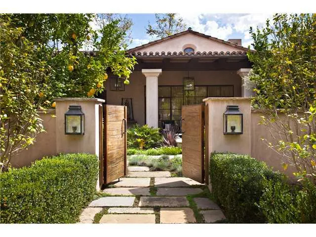 6221 Mimulus, Rancho Santa Fe, California 92067