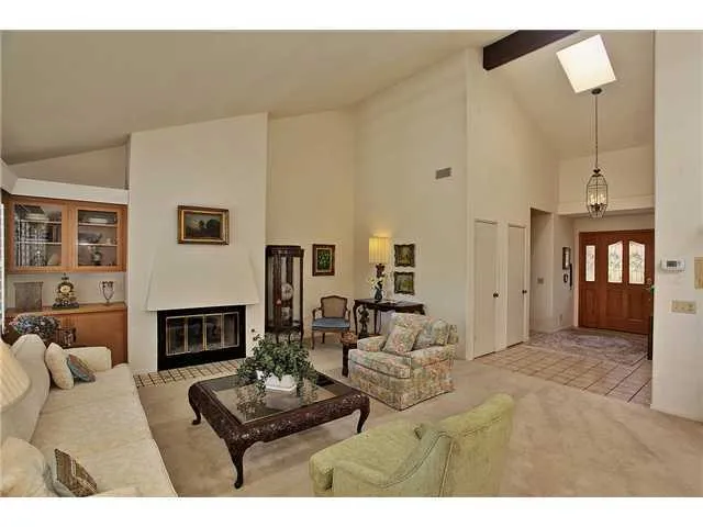 1121 Jugador Court, San Marcos, California 92078