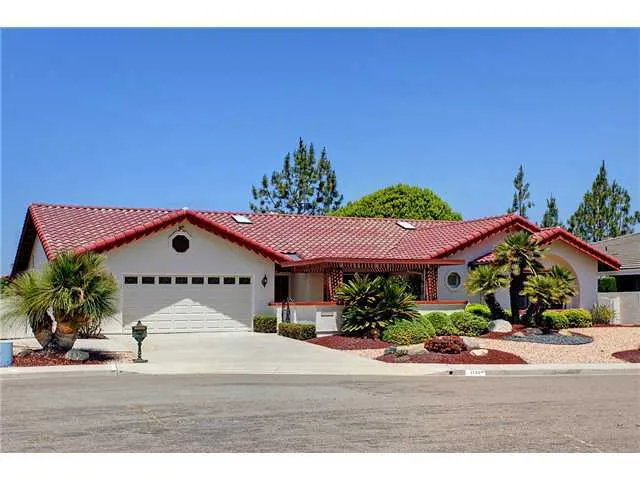 1121 Jugador Court, San Marcos, California 92078