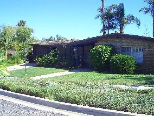 3343 Via Altamira, Fallbrook, California 92028
