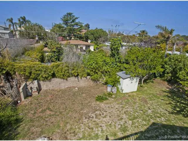 1166 Stratford Drive, Encinitas, California 92024