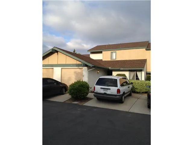 535 Smoketree Glen, Escondido, California 92026