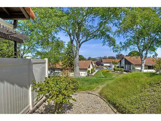 1816 Pleasantdale Drive, Encinitas, California 92024