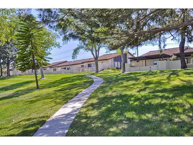 1816 Pleasantdale Drive, Encinitas, California 92024
