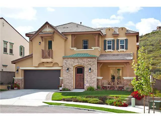 3234 Sitio Avellana, Carlsbad, California 92009