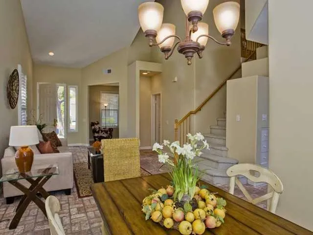 1129 Pacifica Place, Encinitas, California 92024