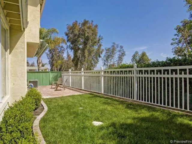 1129 Pacifica Place, Encinitas, California 92024