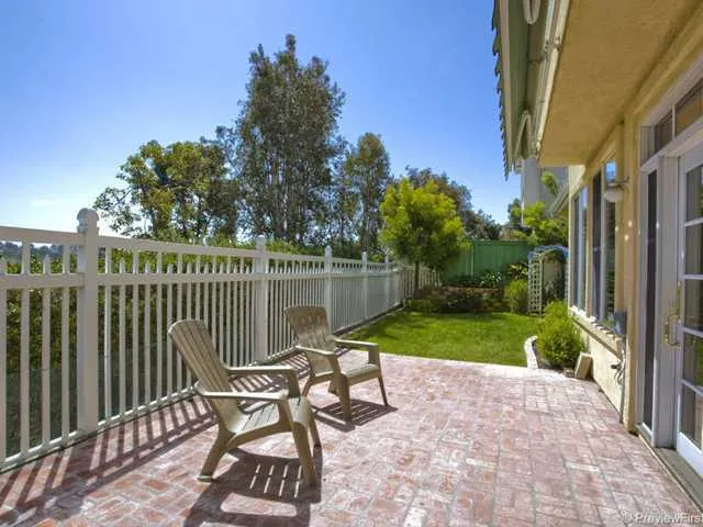 1129 Pacifica Place, Encinitas, California 92024