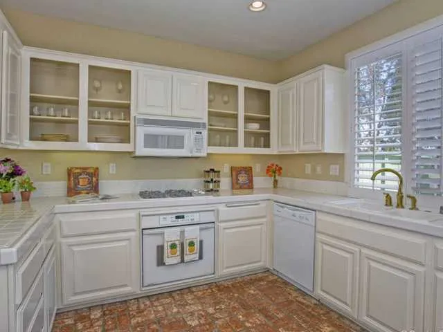 1129 Pacifica Place, Encinitas, California 92024