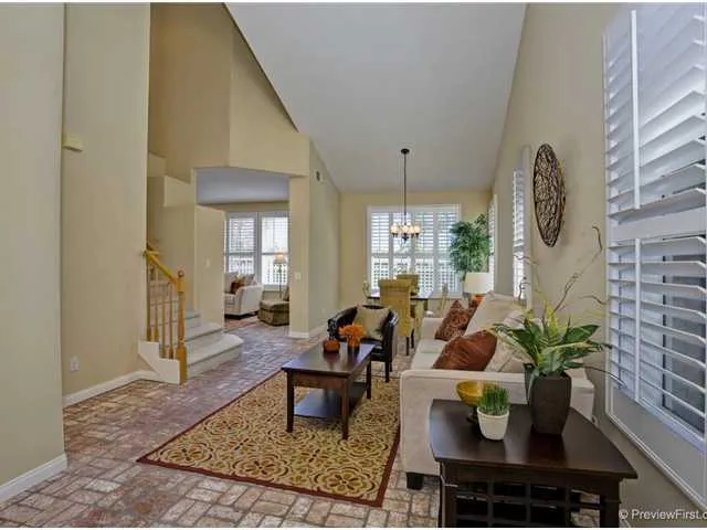 1129 Pacifica Place, Encinitas, California 92024