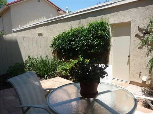 1741 Edgefield Lane, Encinitas, California 92024