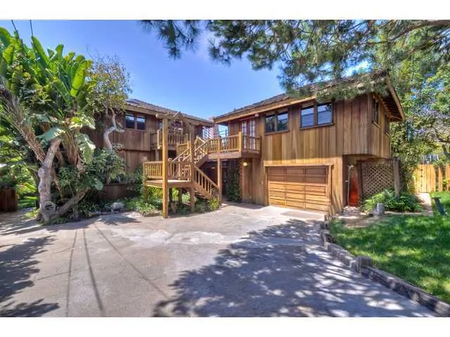 1030 Eolus Avenue, Encinitas, California 92024