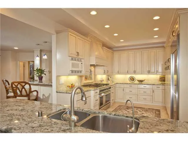 17548 Los Eucaliptos, Rancho Santa Fe, California 92067