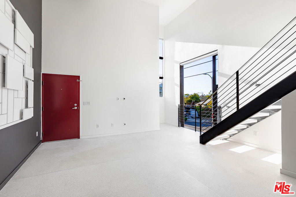1113 Electric Avenue Unit 1, Venice, California 90291 home-pic-23