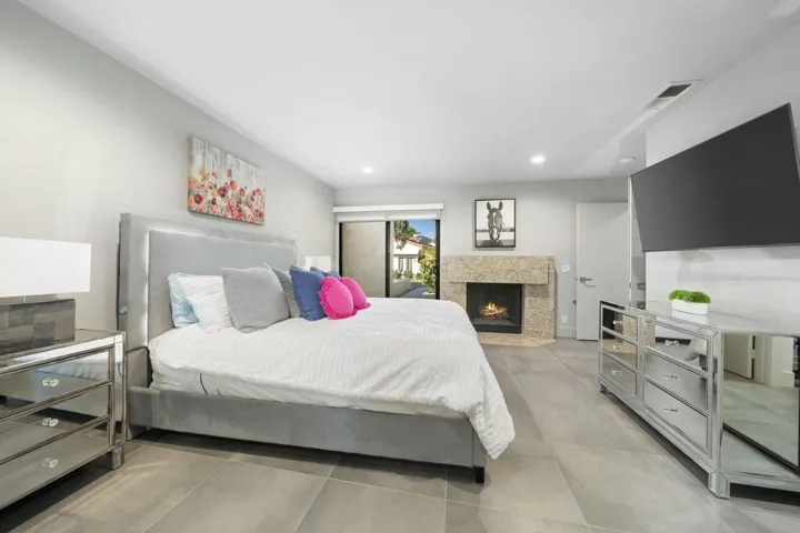34-web-or-mls-KGRosarita_1021_034