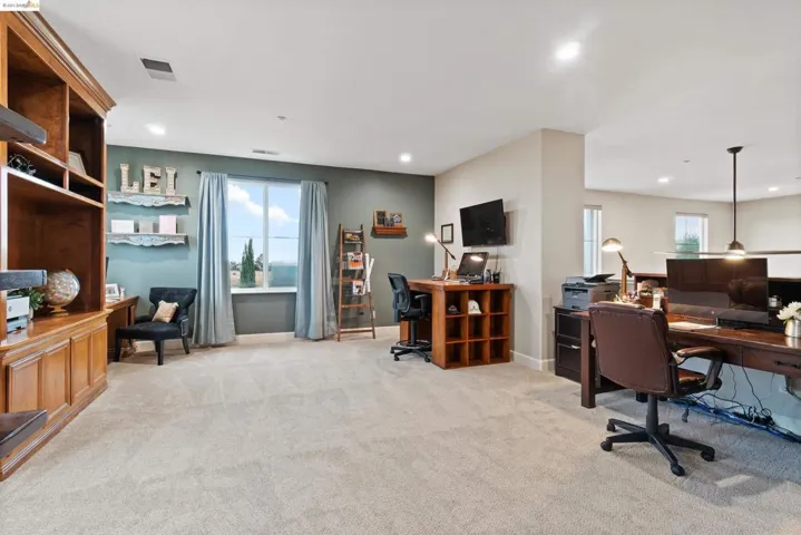 2732 St Andrews Dr, Brentwood, California 94513