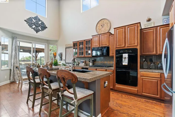 2732 St Andrews Dr, Brentwood, California 94513