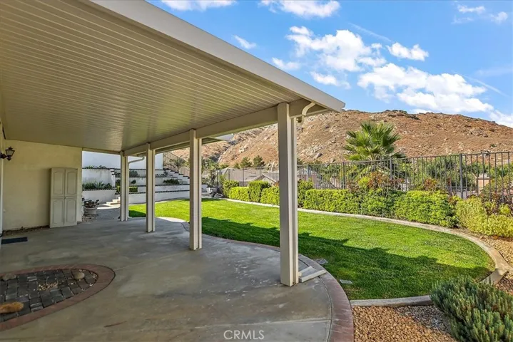 11612 Via Montana, Fontana, California 92337
