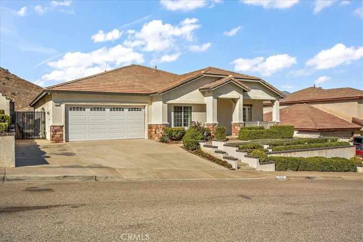 11612 Via Montana, Fontana, California 92337