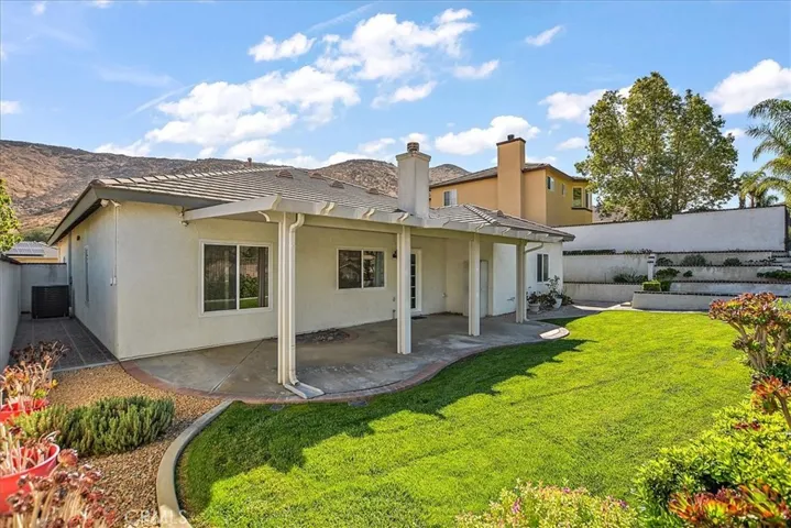 11612 Via Montana, Fontana, California 92337