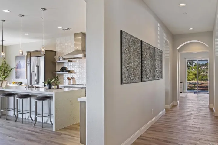 4009 Limber Pine Road, Fallbrook, California 92028