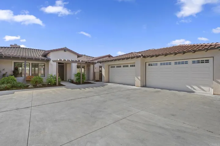 4009 Limber Pine Road, Fallbrook, California 92028