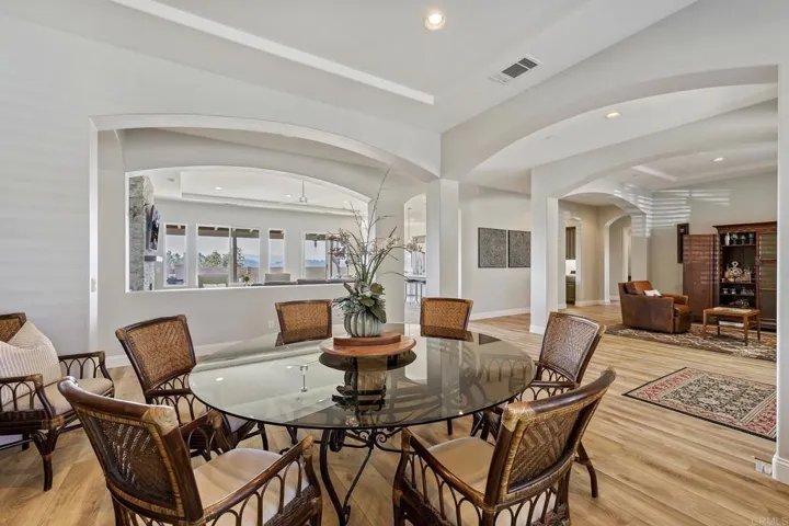 Large dining area with easy access to the kitchen
