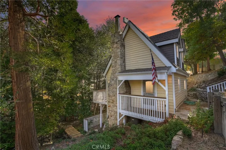 29613 Hook Creek Road, Cedar Glen, California 92321