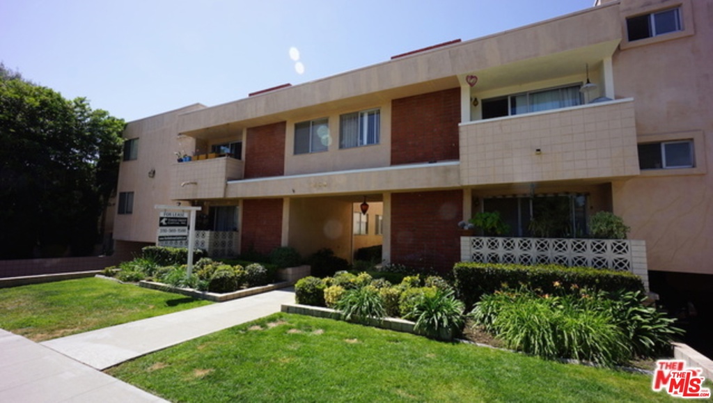 1538 Stanford Street Unit 14, Santa Monica, California 90404, 2 Bedrooms Bedrooms, ,2 BathroomsBathrooms,Residential Lease,For Rent,STANFORD,21798532