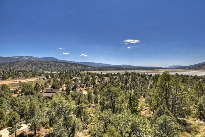 1347 Spruce Lane, Big Bear, California 92314