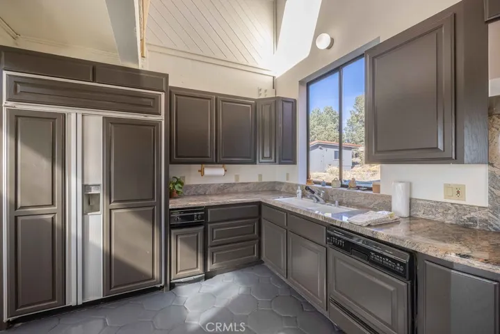 1347 Spruce Lane, Big Bear, California 92314