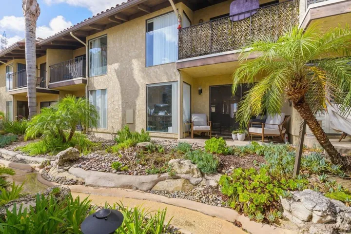 1909 Alga Road C, Carlsbad, California 92009