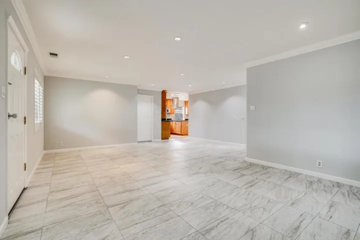 175 G Street, Redwood City, California 94063