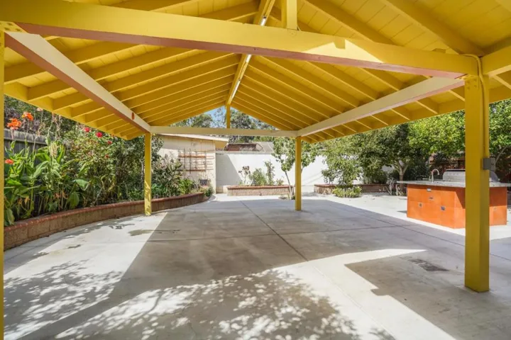 175 G Street, Redwood City, California 94063