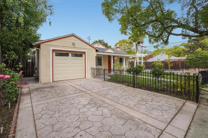 175 G Street, Redwood City, California 94063
