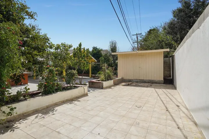 175 G Street, Redwood City, California 94063