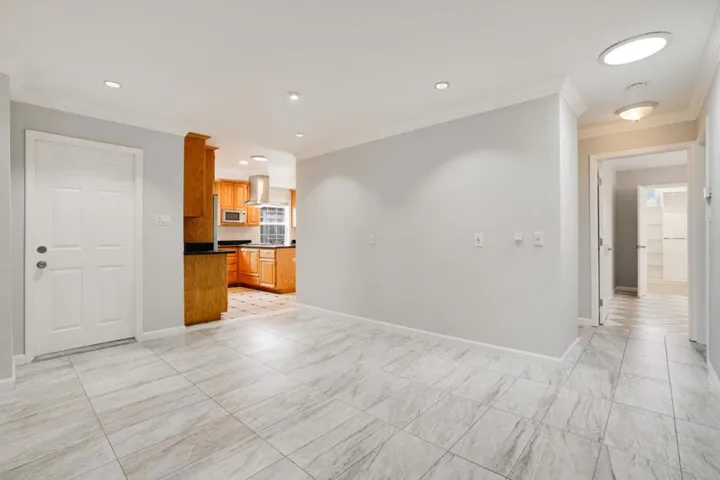 175 G Street, Redwood City, California 94063
