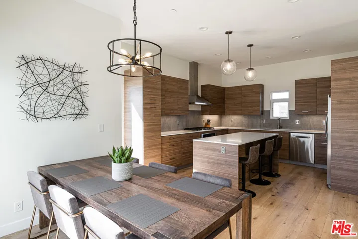 313 Anita Street B, Redondo Beach, California 90278