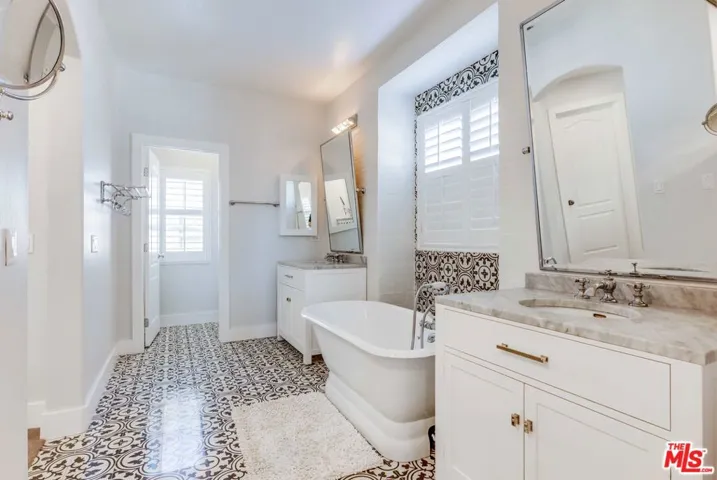 30 Bedstraw Loop, Ladera Ranch, California 92694
